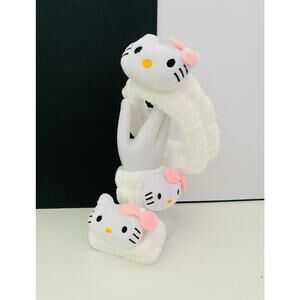 Hello Kitty Headband & Wristbands Set